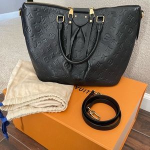 Louis Vuitton - Empreinte Mazarine MM Black